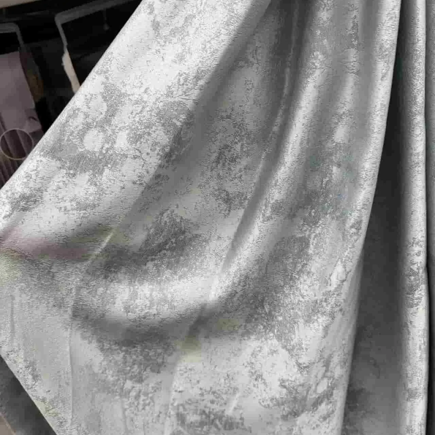 ΚΟΥΡΤΙΝΑ Γκρί Ανοιχτό- Με Τρέσα-270X280CM